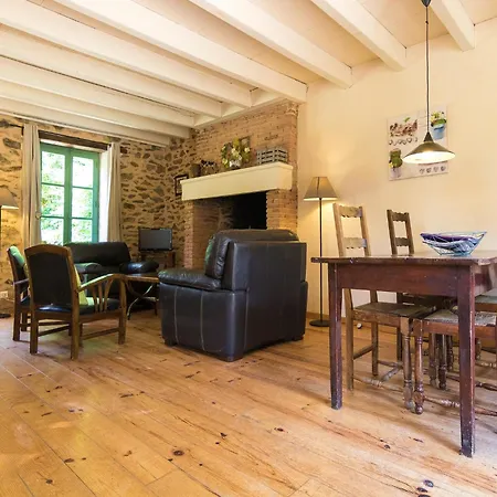 Romantic In A Medieval Castle With Pool And Restaurant Among Others