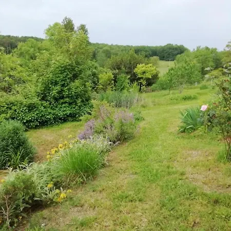 Romantic In A Medieval Castle With Pool And Restaurant Among Others * Chalais (Dordogne)