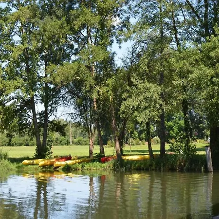 Ferienhaus Romantic In A Medieval Castle With Pool And Restaurant Among Others *
