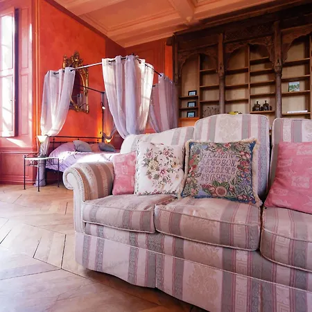Romantic In A Medieval Castle With Pool And Restaurant Among Others Hébergement de vacances *